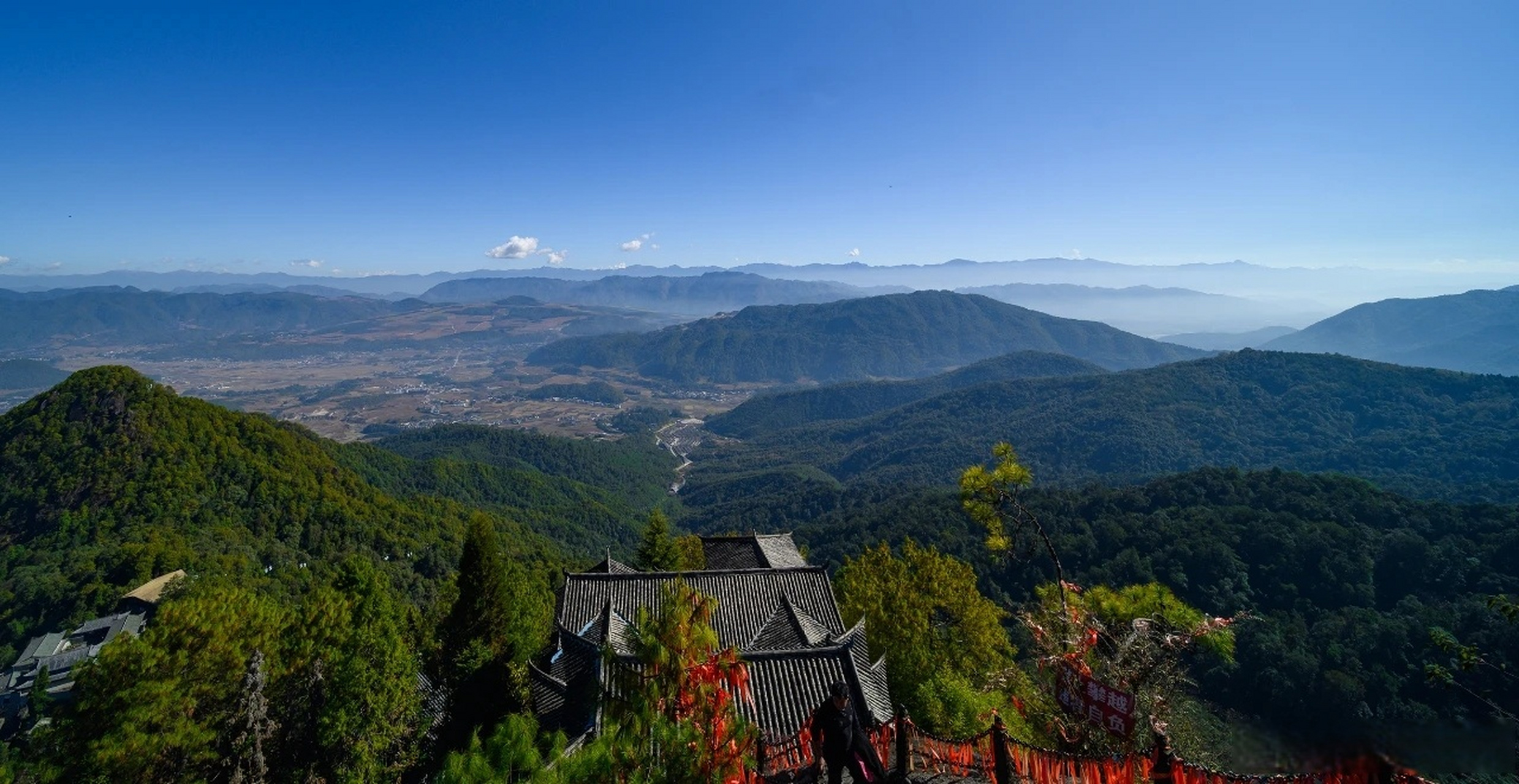 总要去趟腾冲吧# 腾冲位于我国最西南端的高黎贡山西麓,属亚热带海洋