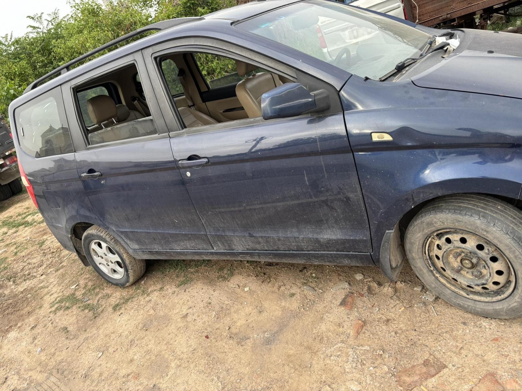 五菱宏光6431拆车件,前大灯前机盖电脑板变速箱仪表左前门左后门右