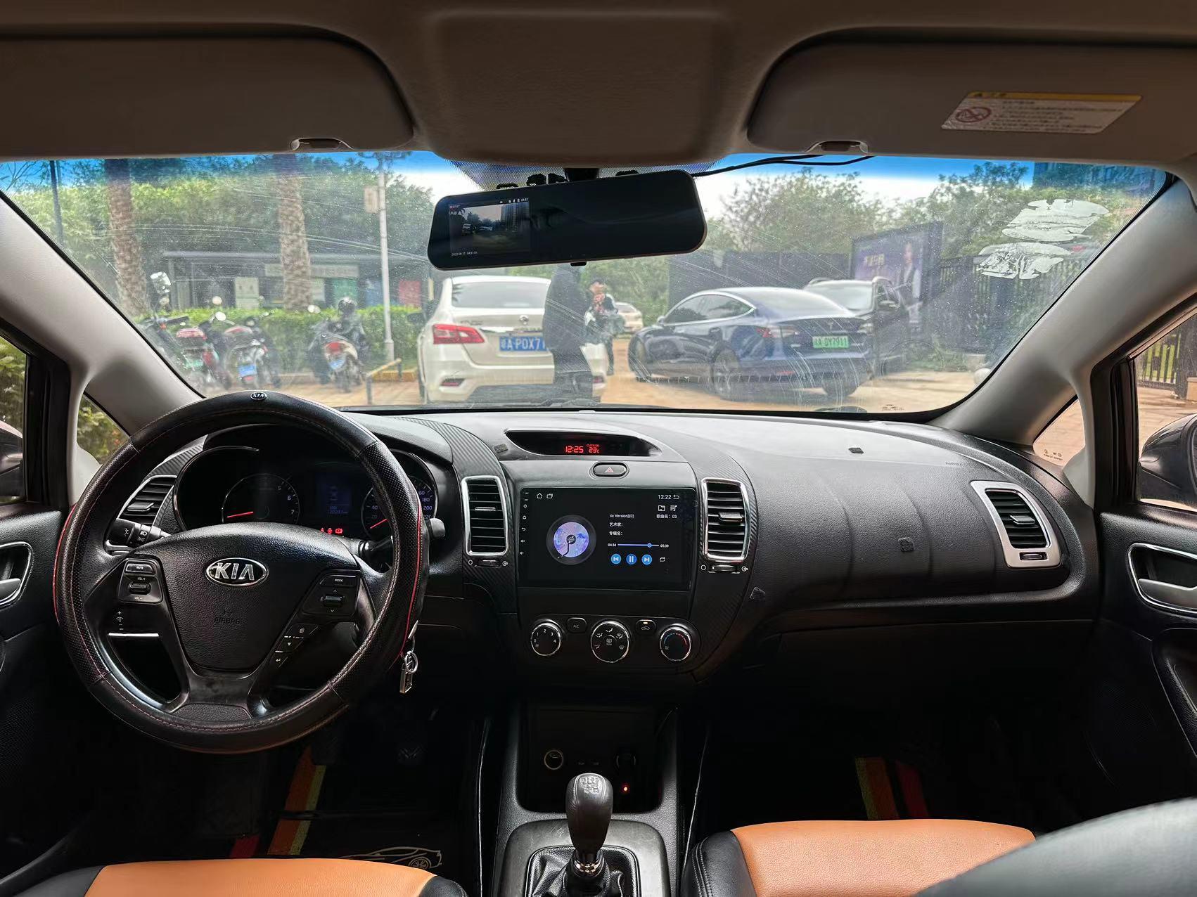 好车不等人 :最新上架:2014年3月上牌起亚k3:1