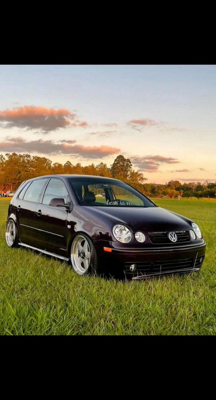 这个小"四眼怪"还怪可爱的.第四代大众polo 9n改装欣赏老车 polo9n