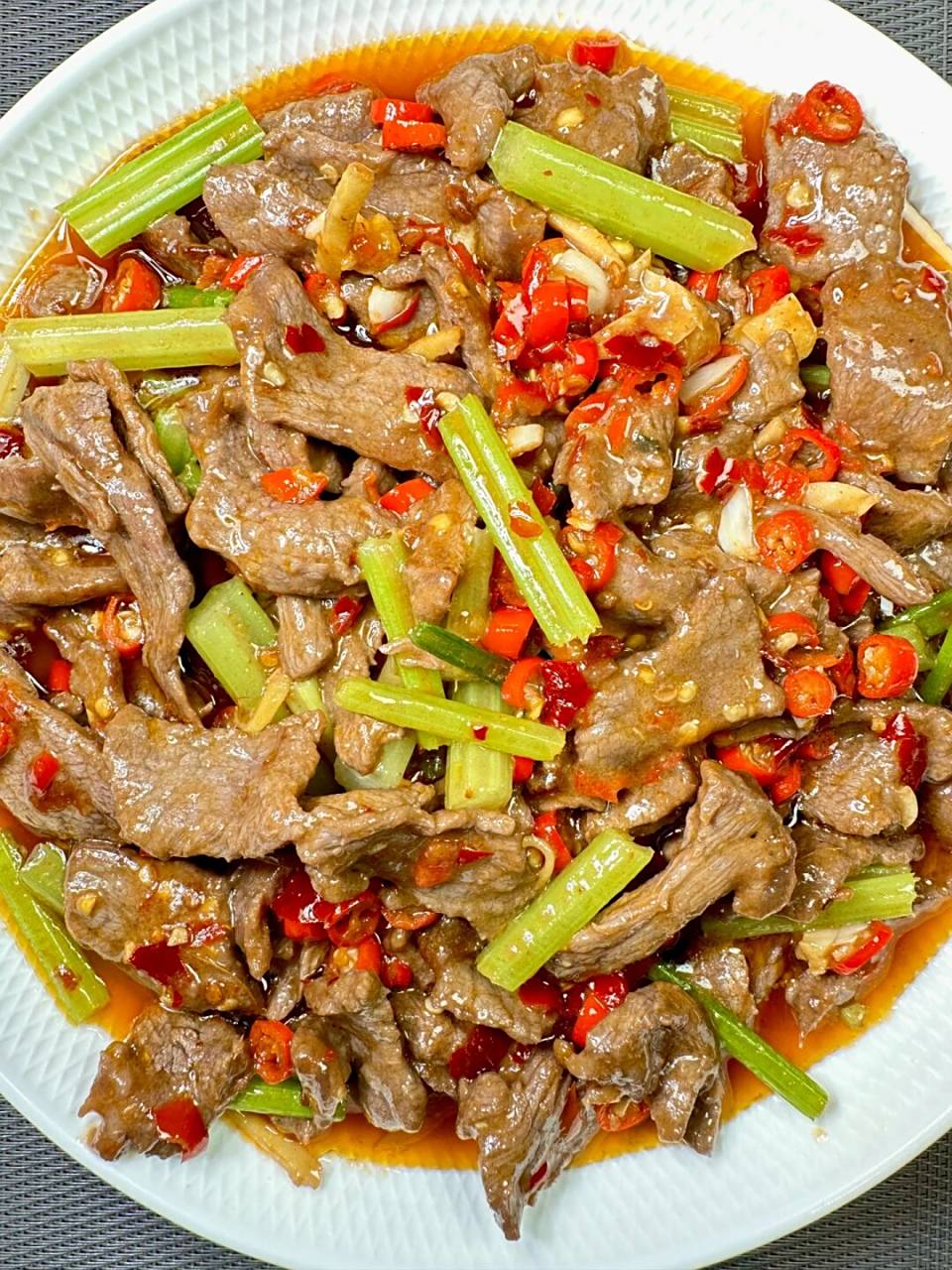 6015专治食欲不振的,泡椒牛肉,酸辣爽口,肉嫩不柴.