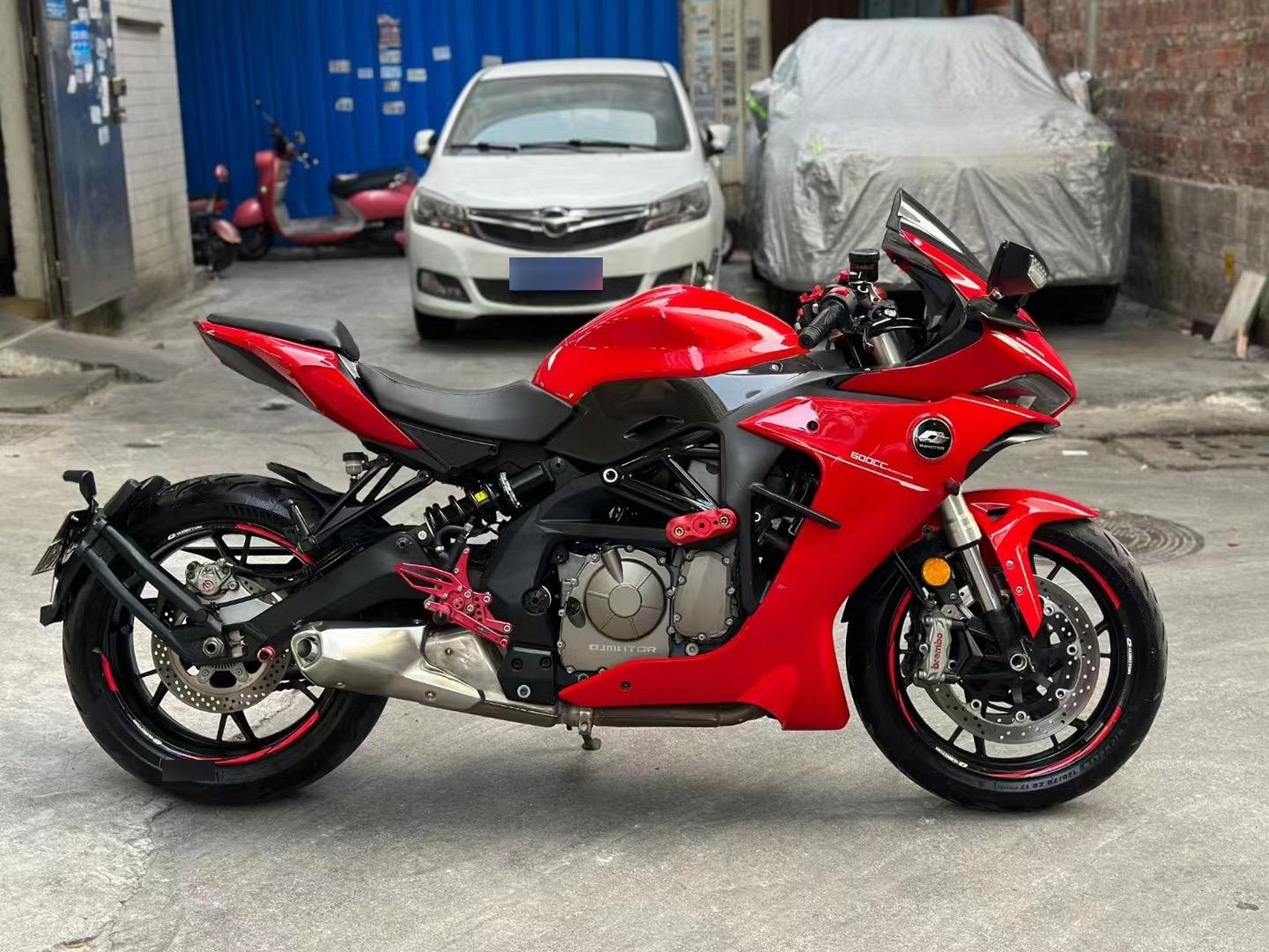 2021款摩托车  钱江motor赛600 一手1.5万公里  2.