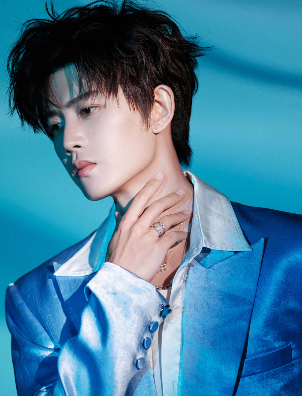 向全世界安利我家爱豆#02#任嘉伦411生日快乐# 一任千面,不惧标签!