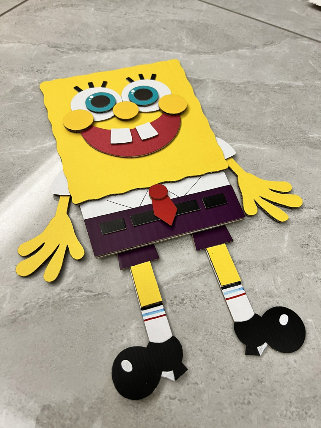 快递箱废物利用 最近囤了两个黄色快递箱,颜色超