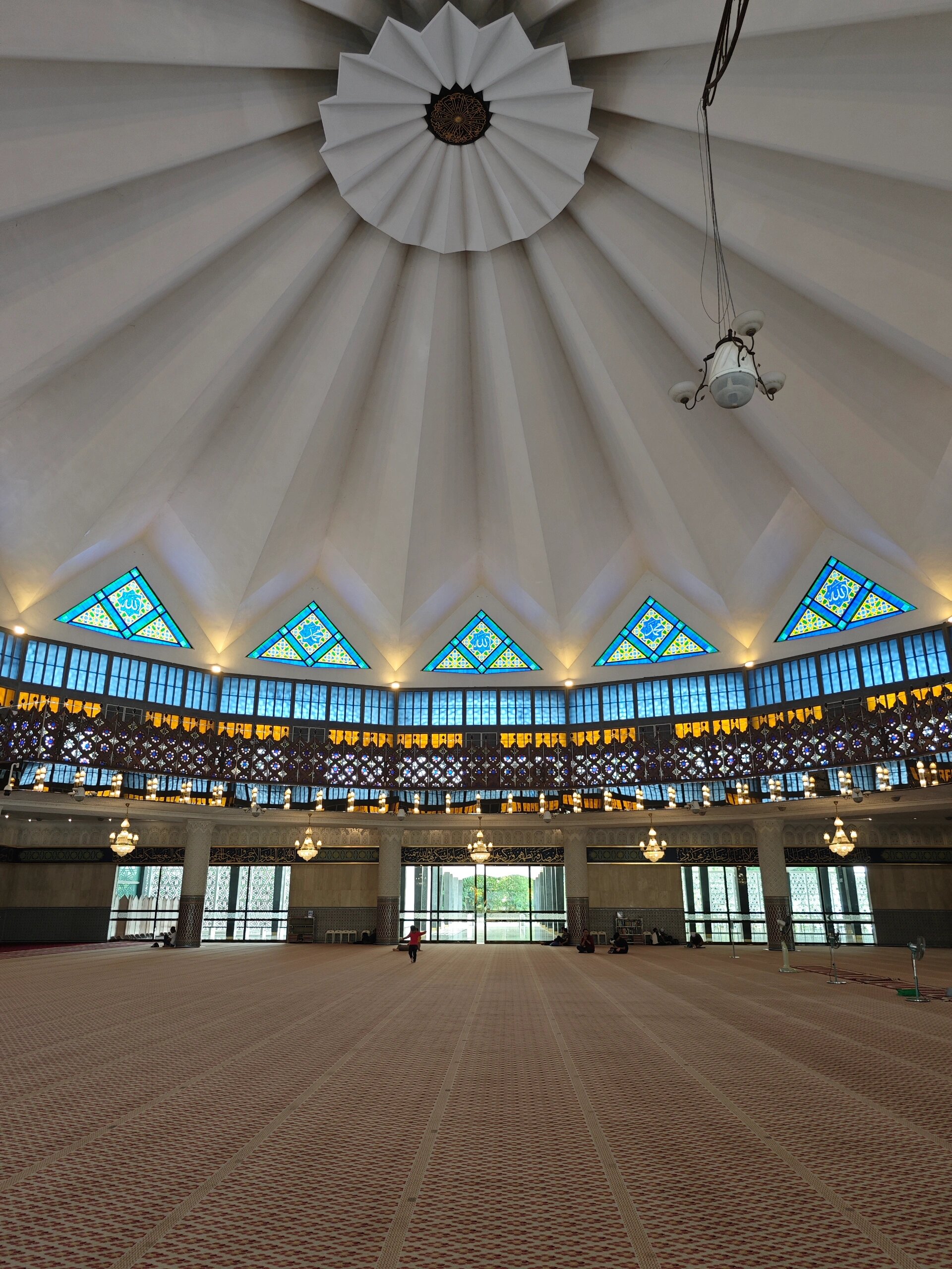 马来西亚国家清真寺96