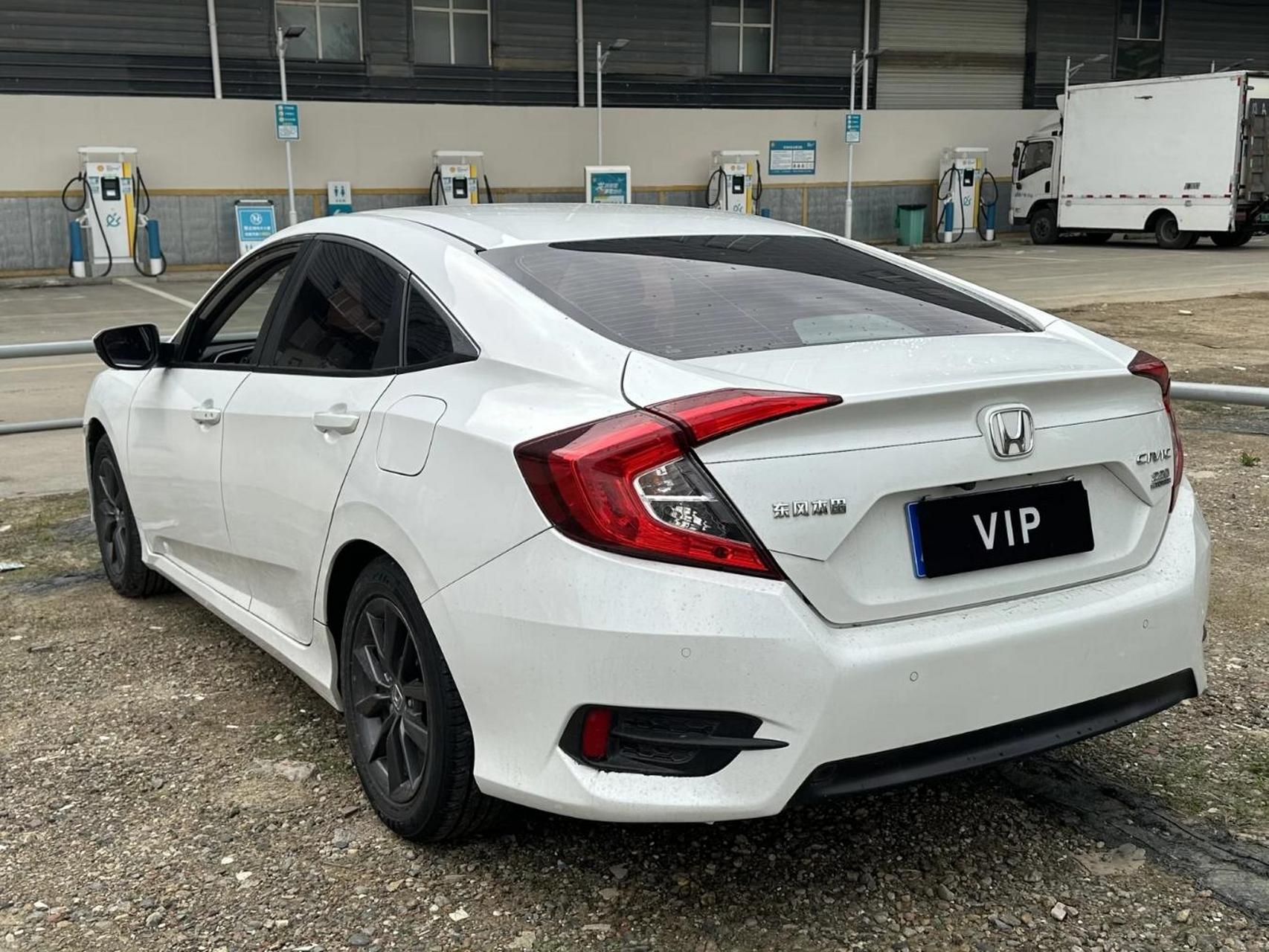 【品牌车系】本田 思域  【车型名称】2019款 220turbo 手动劲控版 国