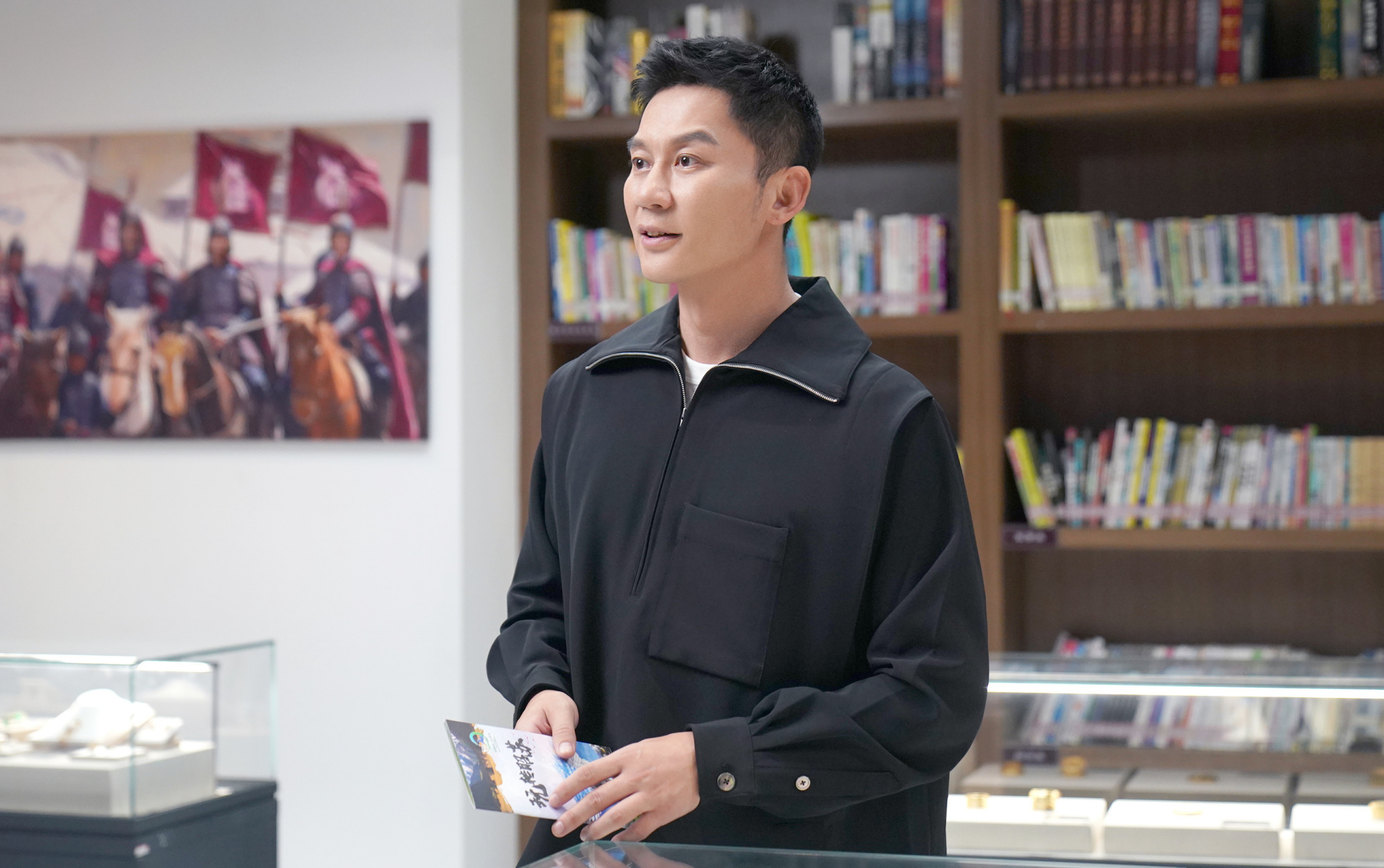 李晨 饰演王靖,带来暑期档超级娱乐大戏,最大最燃最美的电影画面,7月5