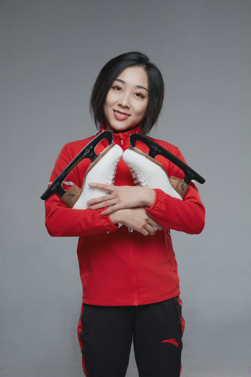 【"桶妹"隋文静做客妇女报讲述花滑人生】今年北京冬奥会花样滑冰双人