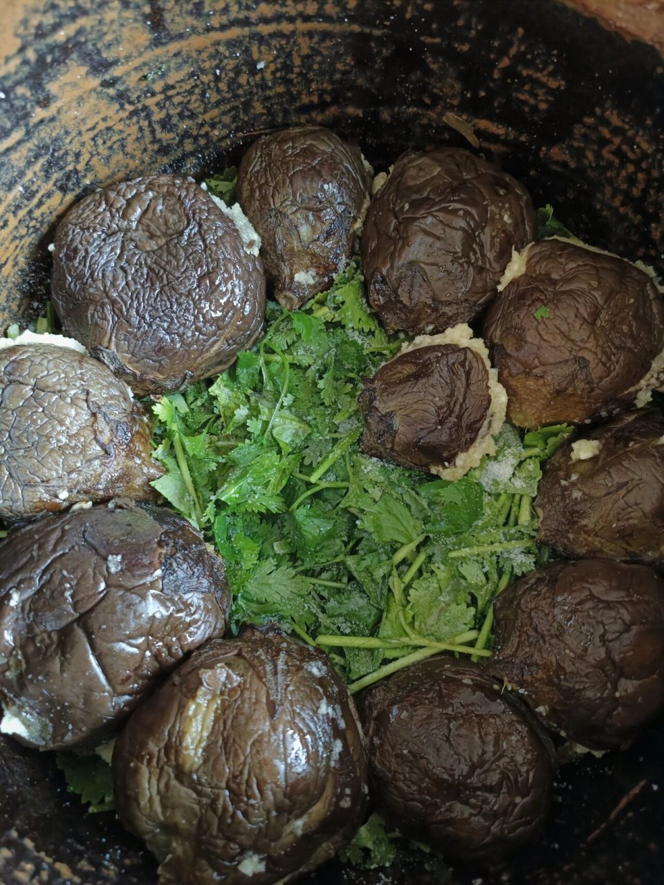 茄包的做法 茄包是我从小吃到大的,秋季是卖小茄子的季节,多买点,腌