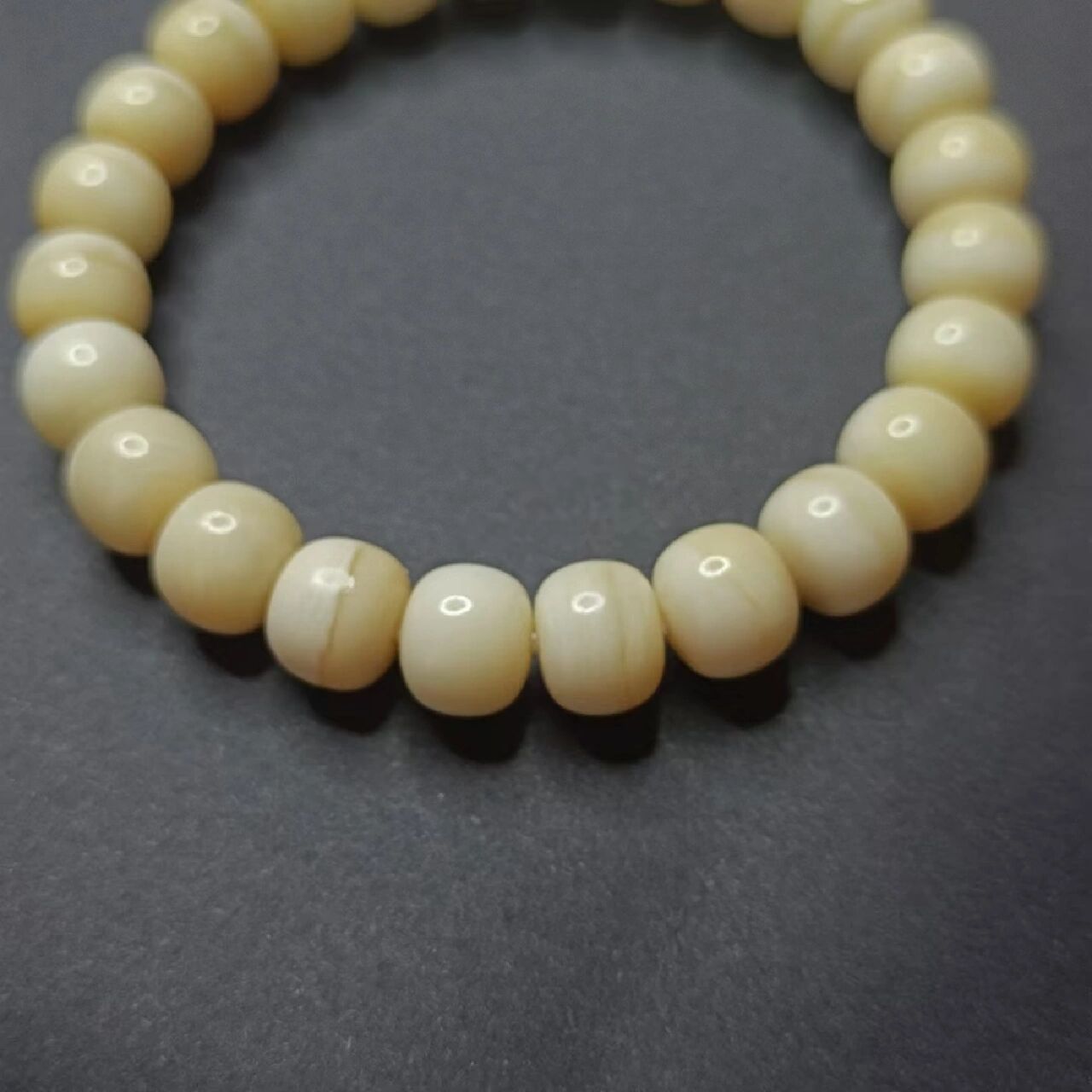 香香手串 8*9回血有要的嘛    私我吧