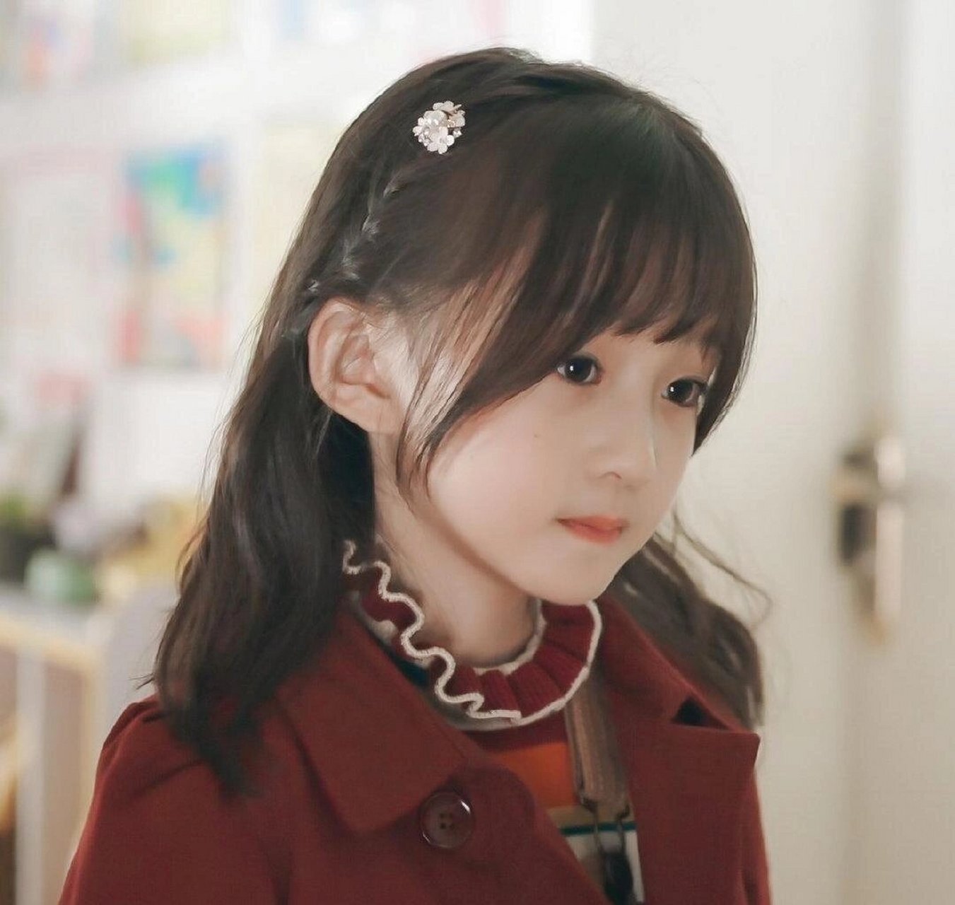 米小圈上学记真人版～可爱的小李黎