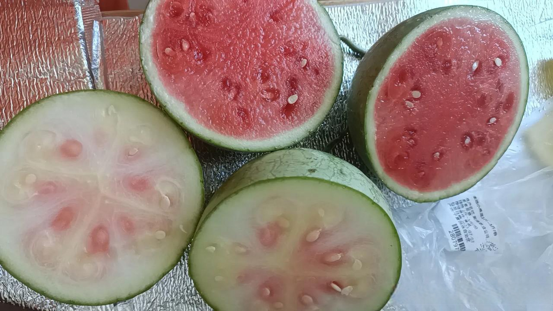 吃两口, 回忆一下童年的味道 日常生活分享 什么样的西瓜甜 怎样挑选