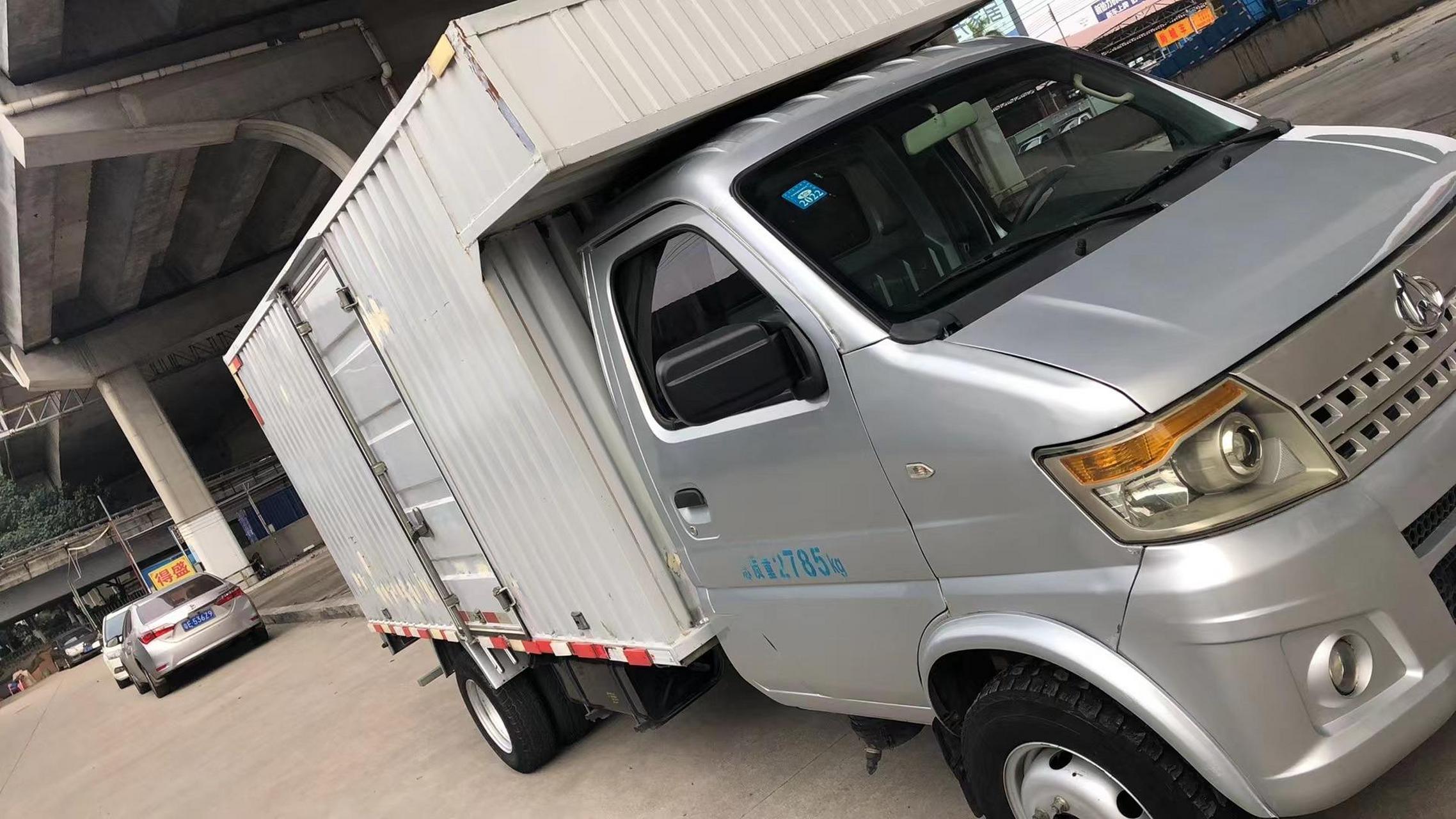 售一手2019年6月长安神骐单排厢式后双轮小货车,1.