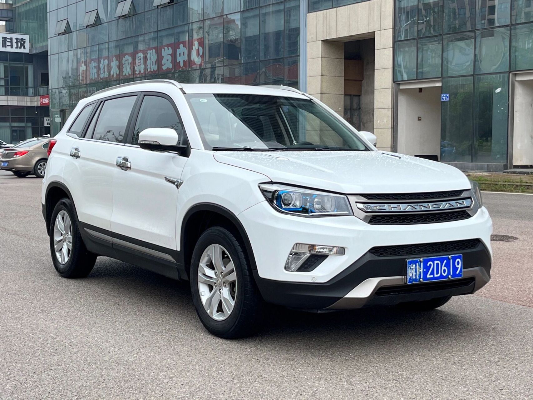 长安cs75 准17年长安cs75自动1.