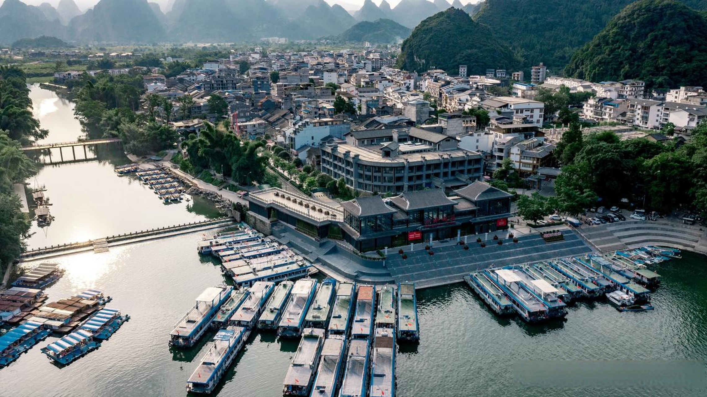 桂林漓江兴坪古镇