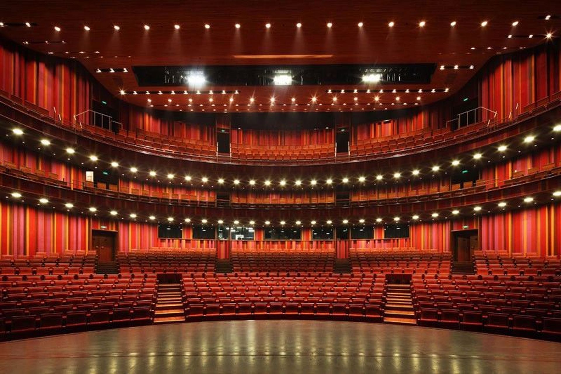 国家大剧院戏剧场选座攻略 国家大剧院剧友群欢迎你的加入!