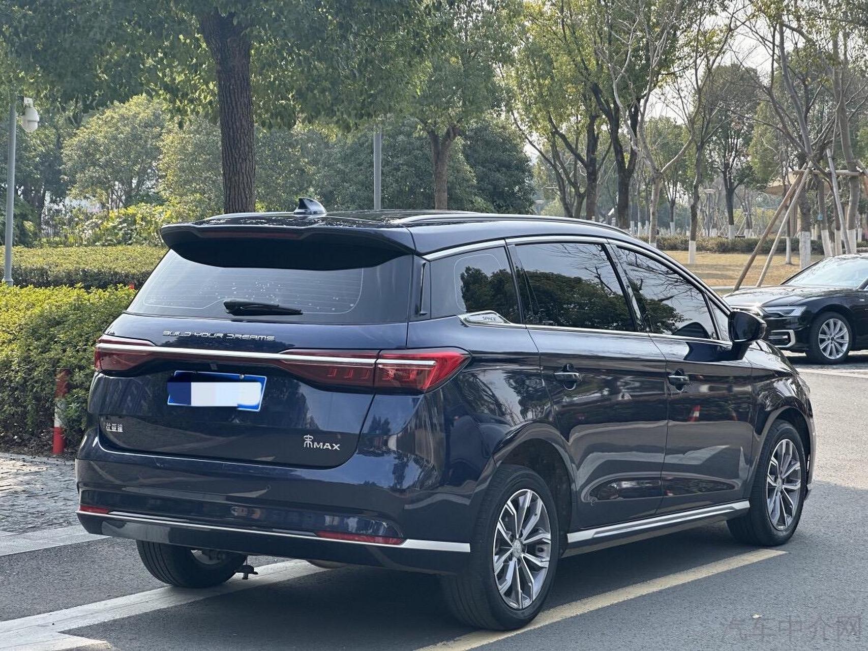 比亚迪宋max 新到2022年9月比亚迪宋max 1.