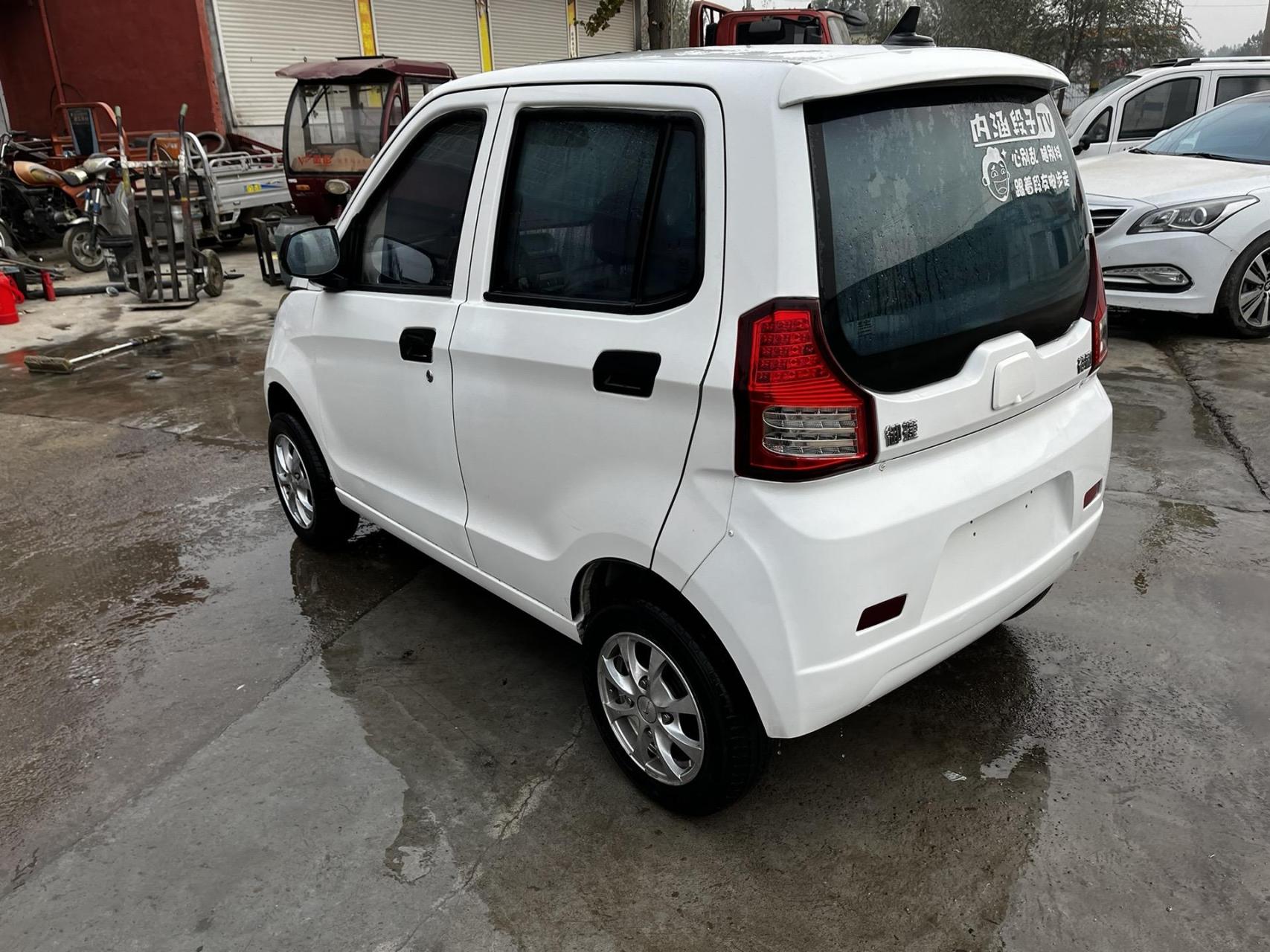 3000w电机 5块100a电池,23年10月的电池,御捷祥和260 成色例外8成新