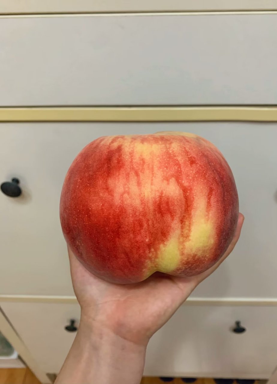 就是你要找的巨无霸爆汁水蜜桃!