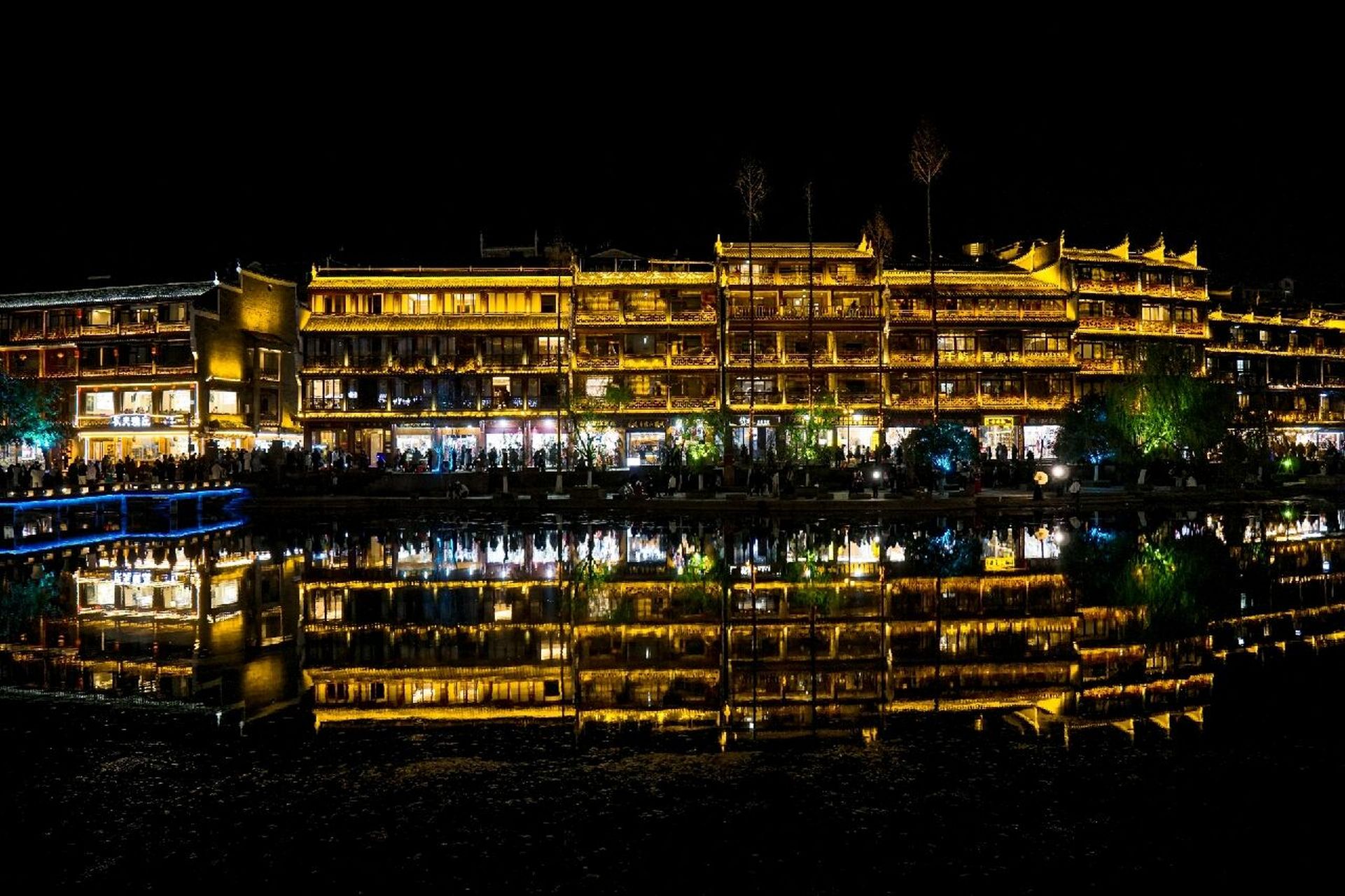 凤凰古城|等,一城烟雨;渡,一世情缘 沈从文笔下的边城  茂茂梦想里的