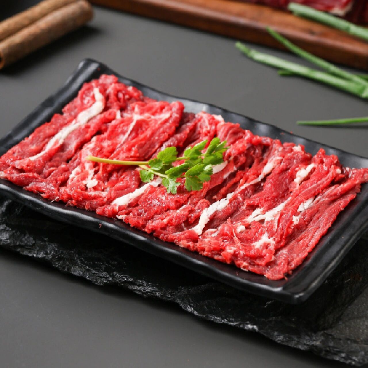 手切牛吊龙 这款牛肉精选牛里脊肉 肥而不腻 瘦而不柴 肉汁饱满 赶快