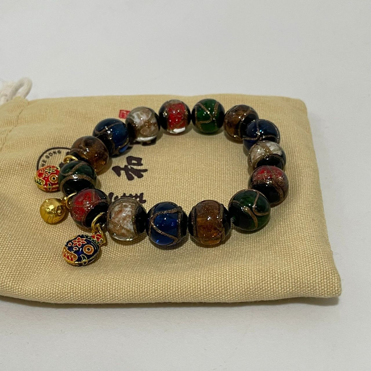 1688雍和宫香灰琉璃手串 购买店图6手串质量很好 布袋比雍和宫的袋子