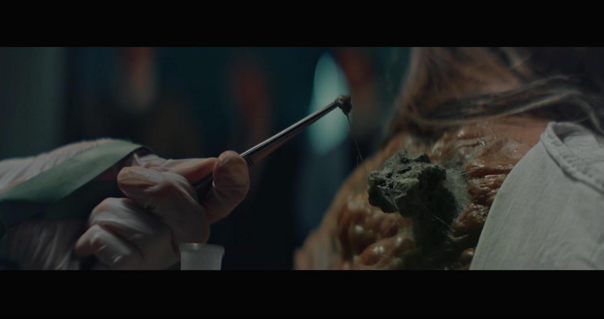 《科拉深孔》超经典科幻惊悚片.