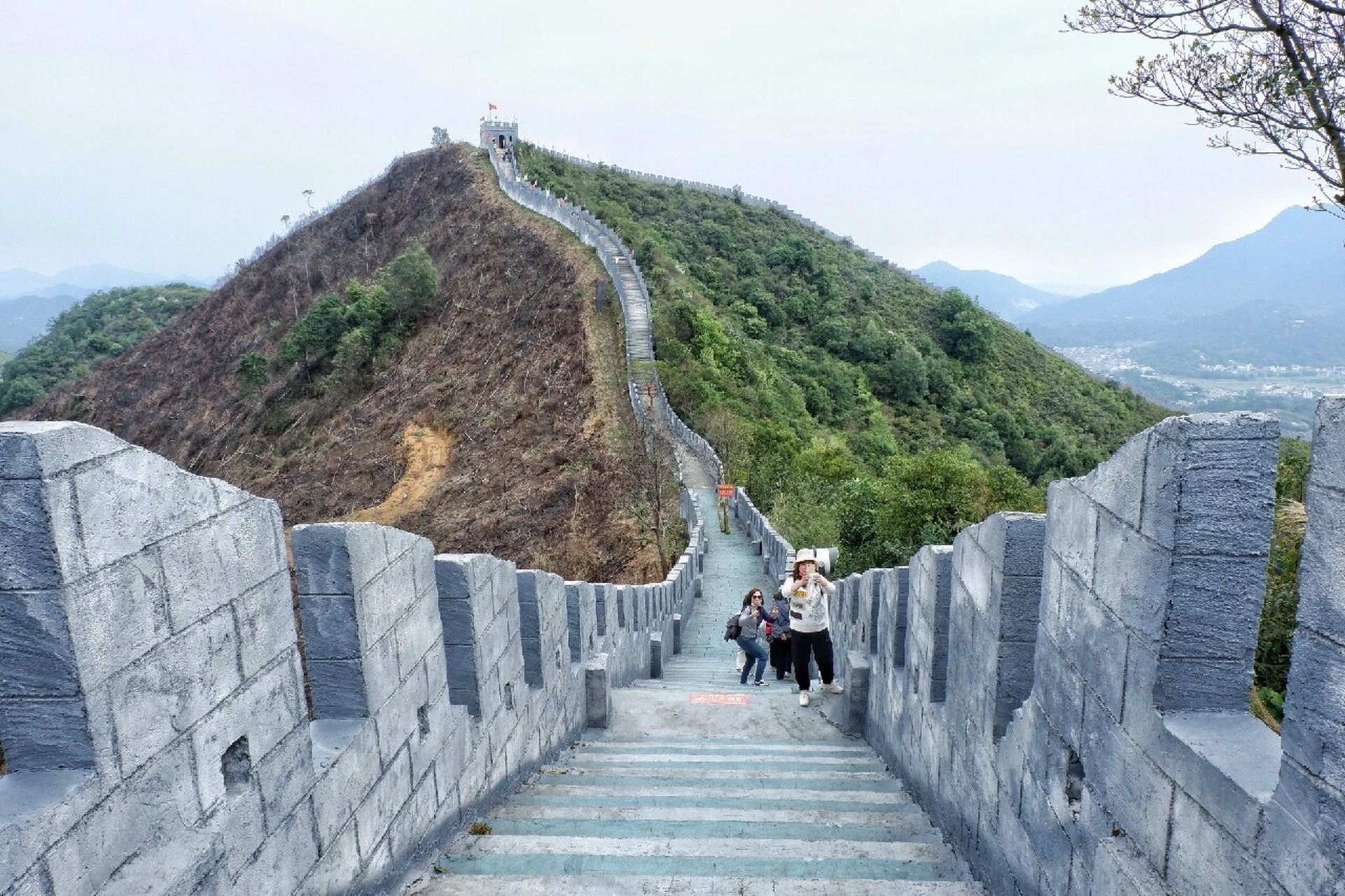 陆川八字岭长城简介图片