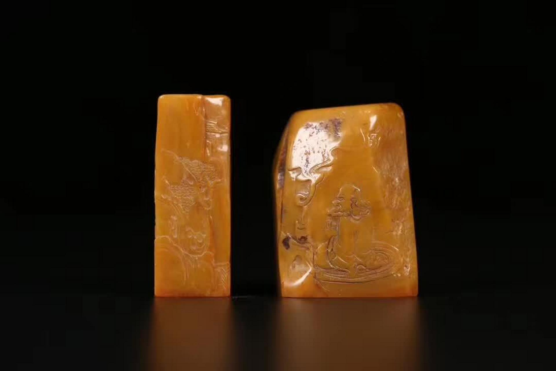 清末时期的寿山田黄山水人物故事印章一对,不仅承载了匠人的精湛技艺