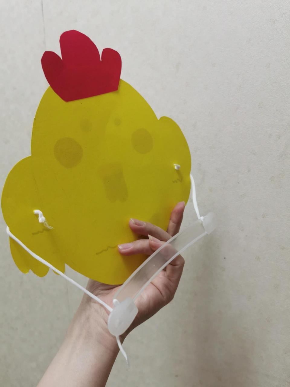 小鸡头饰diy手作 一年级下册语文老师说要做小鸡或者小鸭的头饰噢