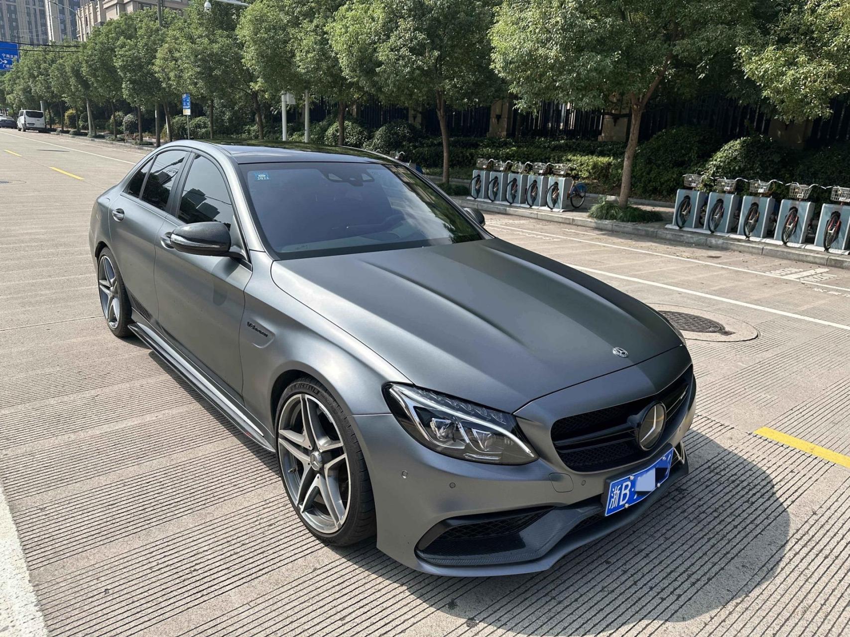 奔驰c级amg 2017款 进口奔驰c63 amg 售价:49.