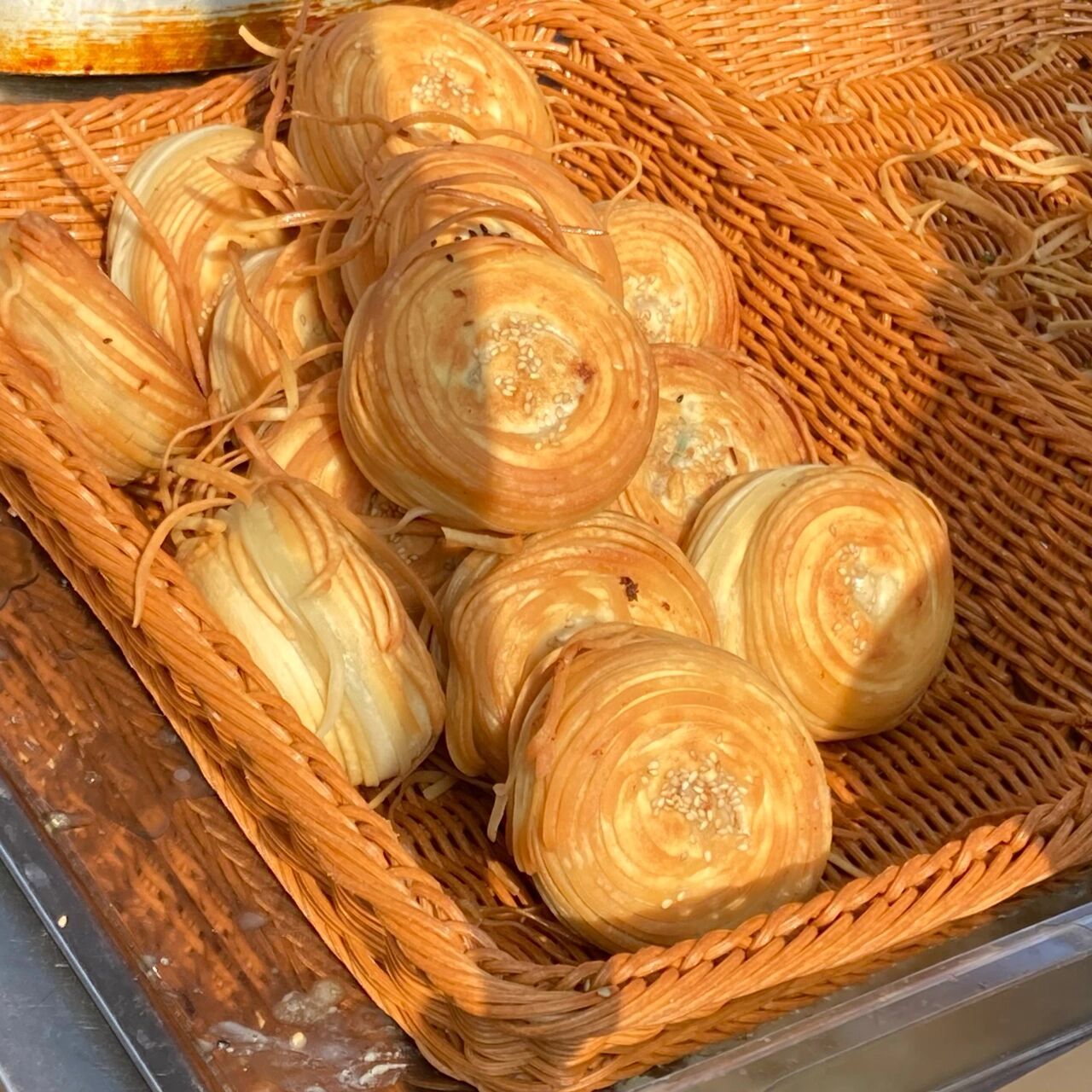 枣庄各种美食小吃 枣庄市中区77薛城 16615烤苕皮(虾仁的98)