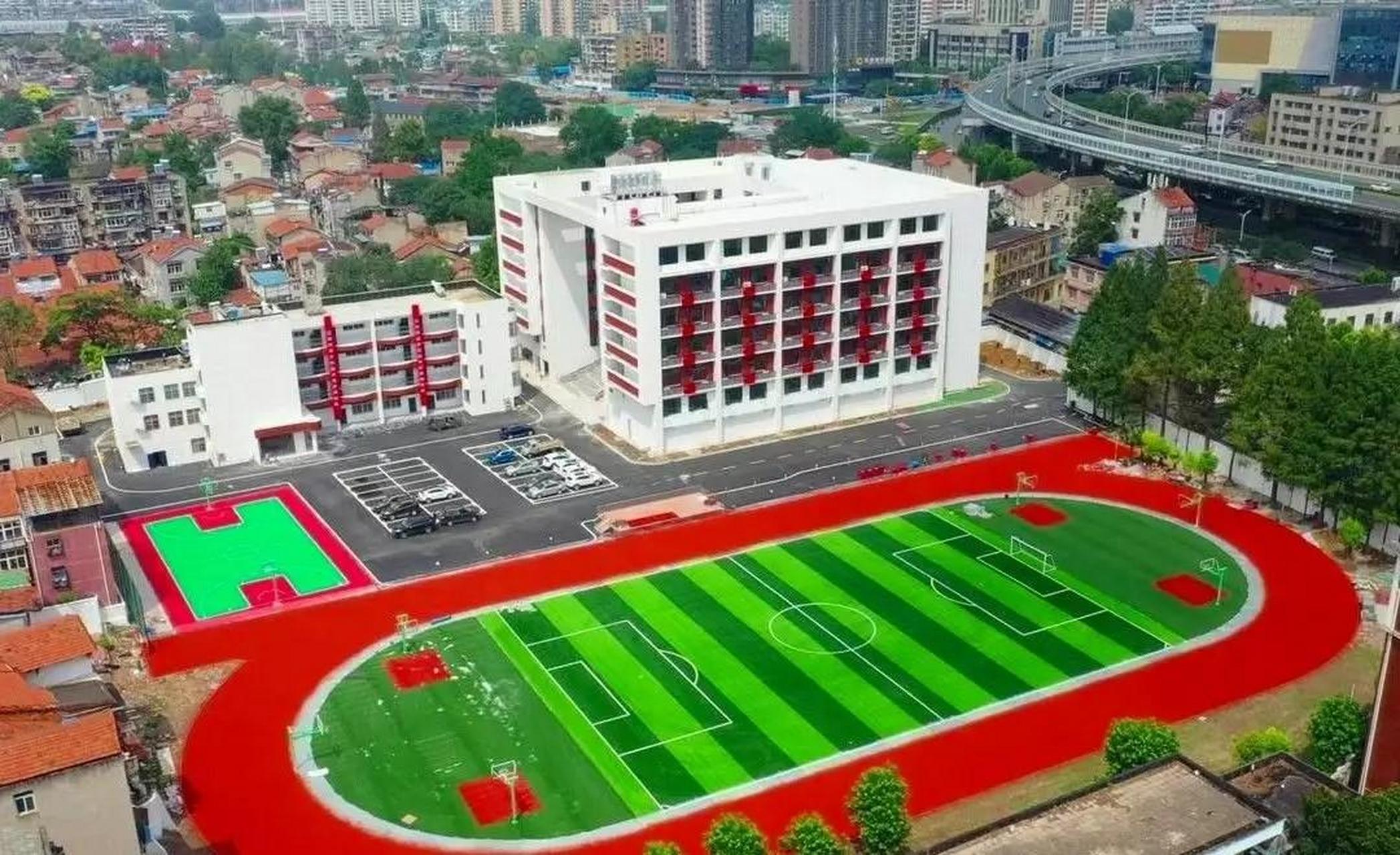 武昌区陆家街中学将更好地服务于白沙新城,增强武昌区