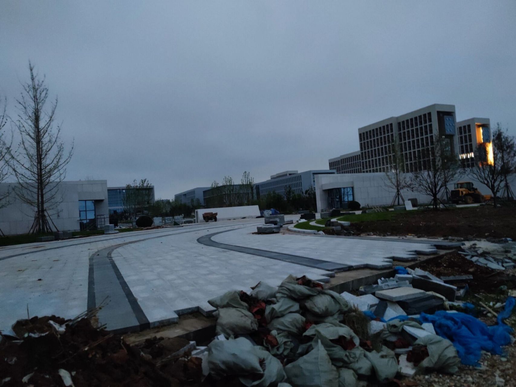 烟台大学八角新校区更多照片 新校区继承了老校区出门即大海的优点