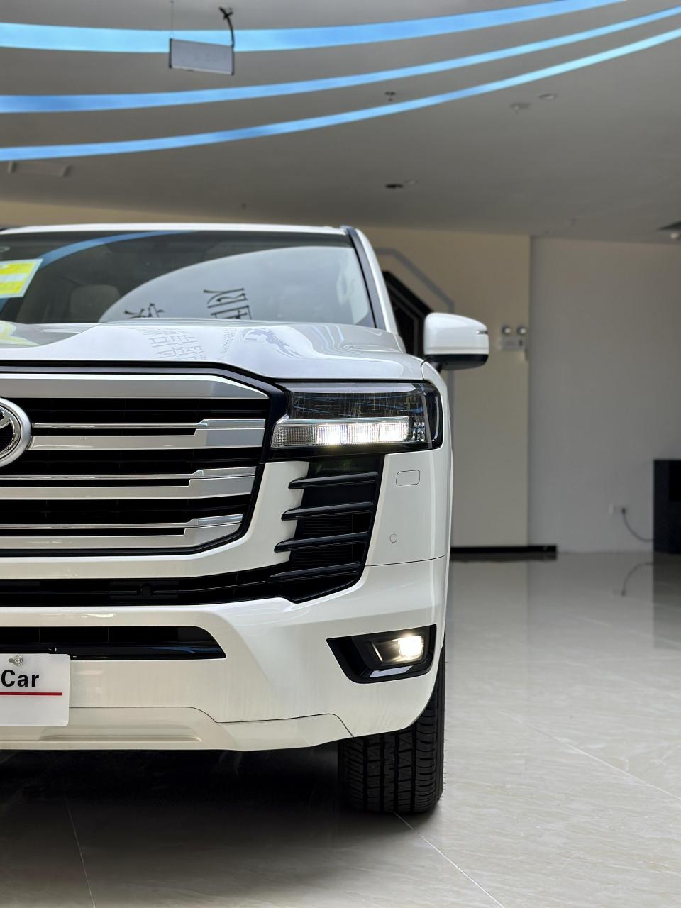 丰田 陆地巡洋舰 gxr 7座 中东版.搭载3.