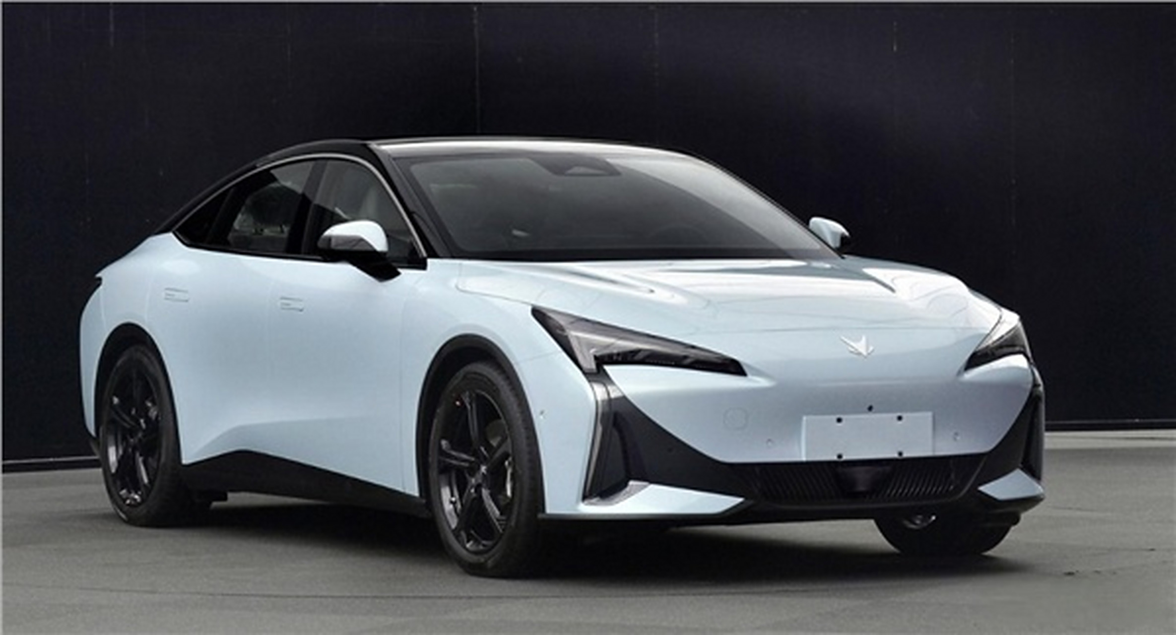 极狐汽车申报了一款名为#极狐阿尔法s5# 阿尔法s5(arcfox αs5)的纯