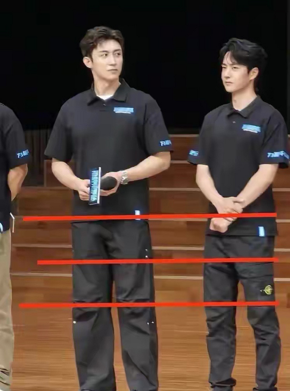 王一博的身高应该有180,但是比例没有黄景瑜好