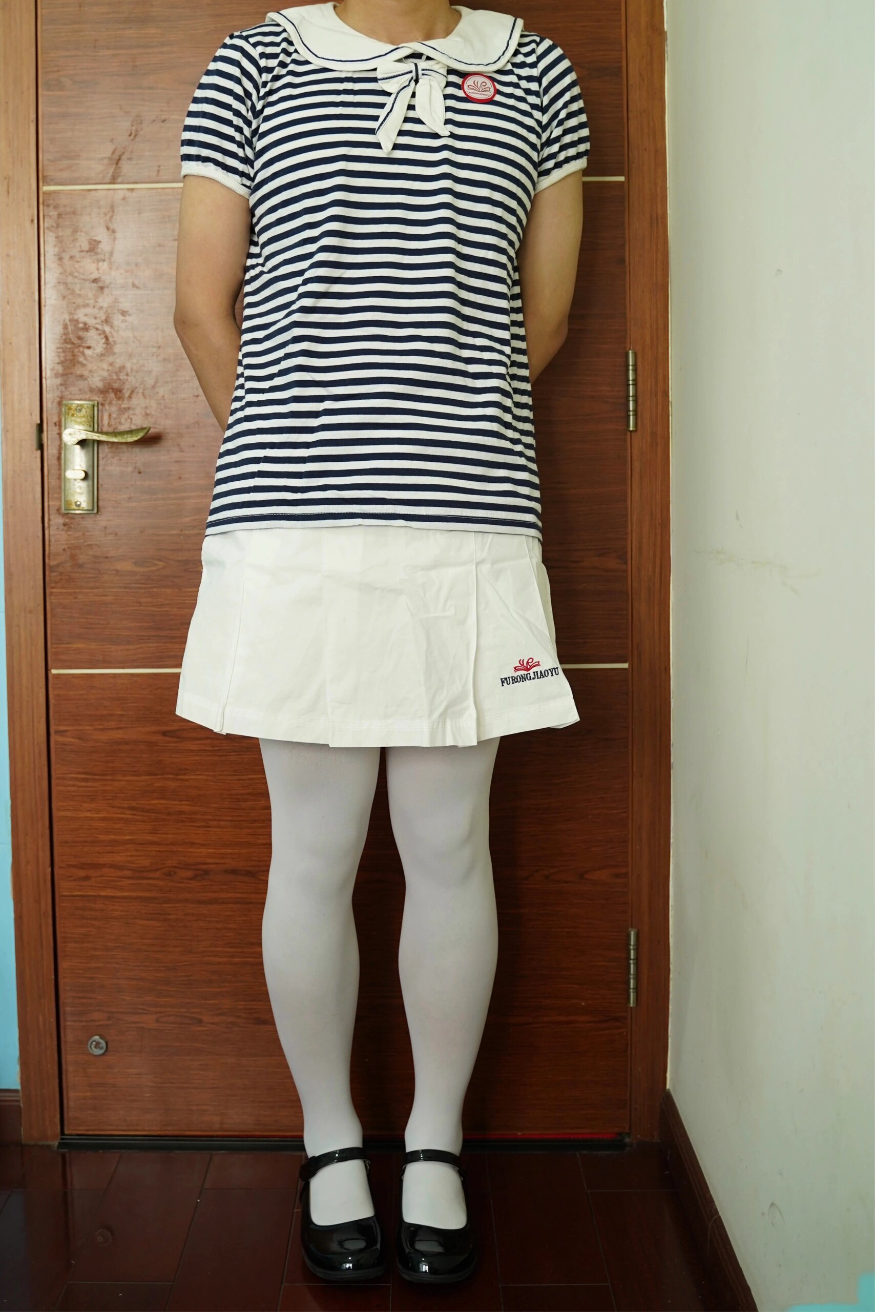 芙蓉区小学女生夏季校服