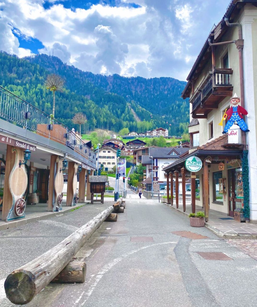 去多洛米蒂的薯宝们必去的意大利小镇:奥蒂塞伊 ortisei 小镇不大