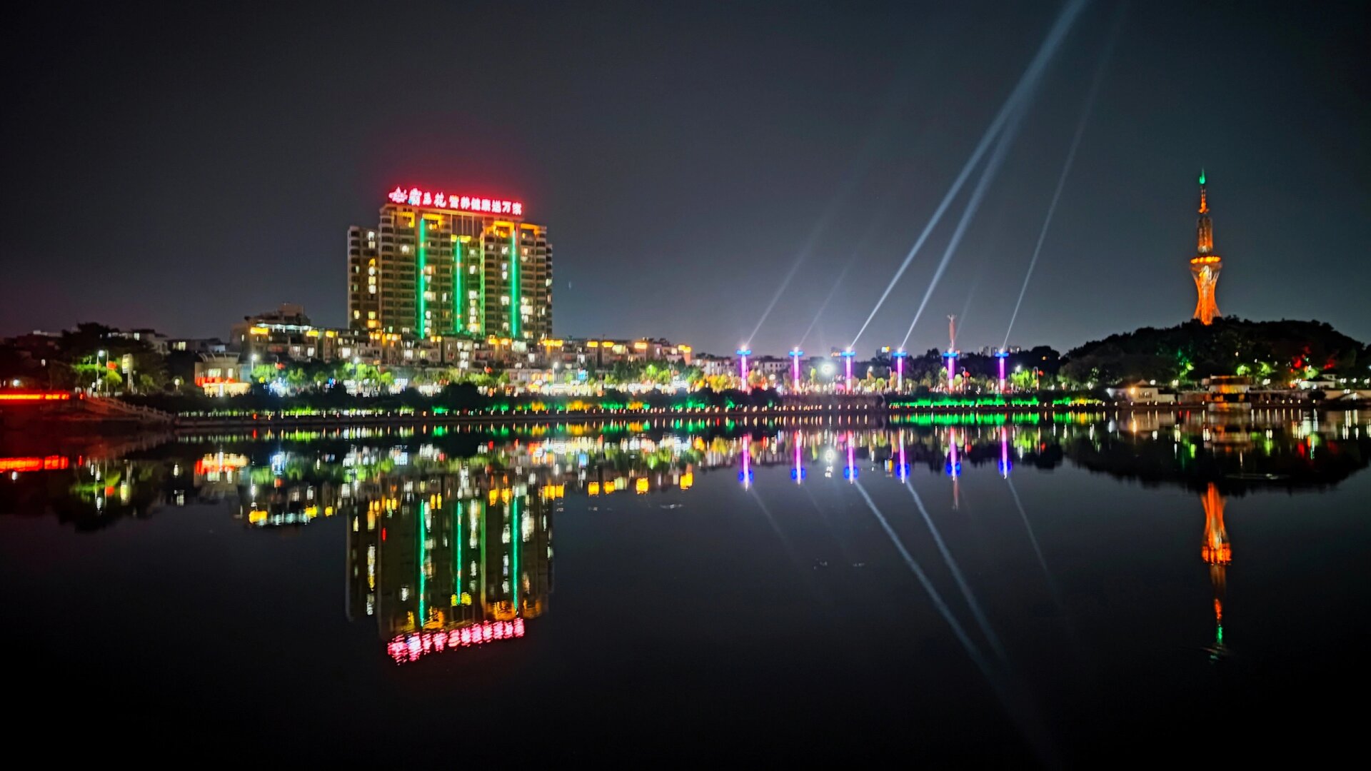 河源夜景浪漫地方图片