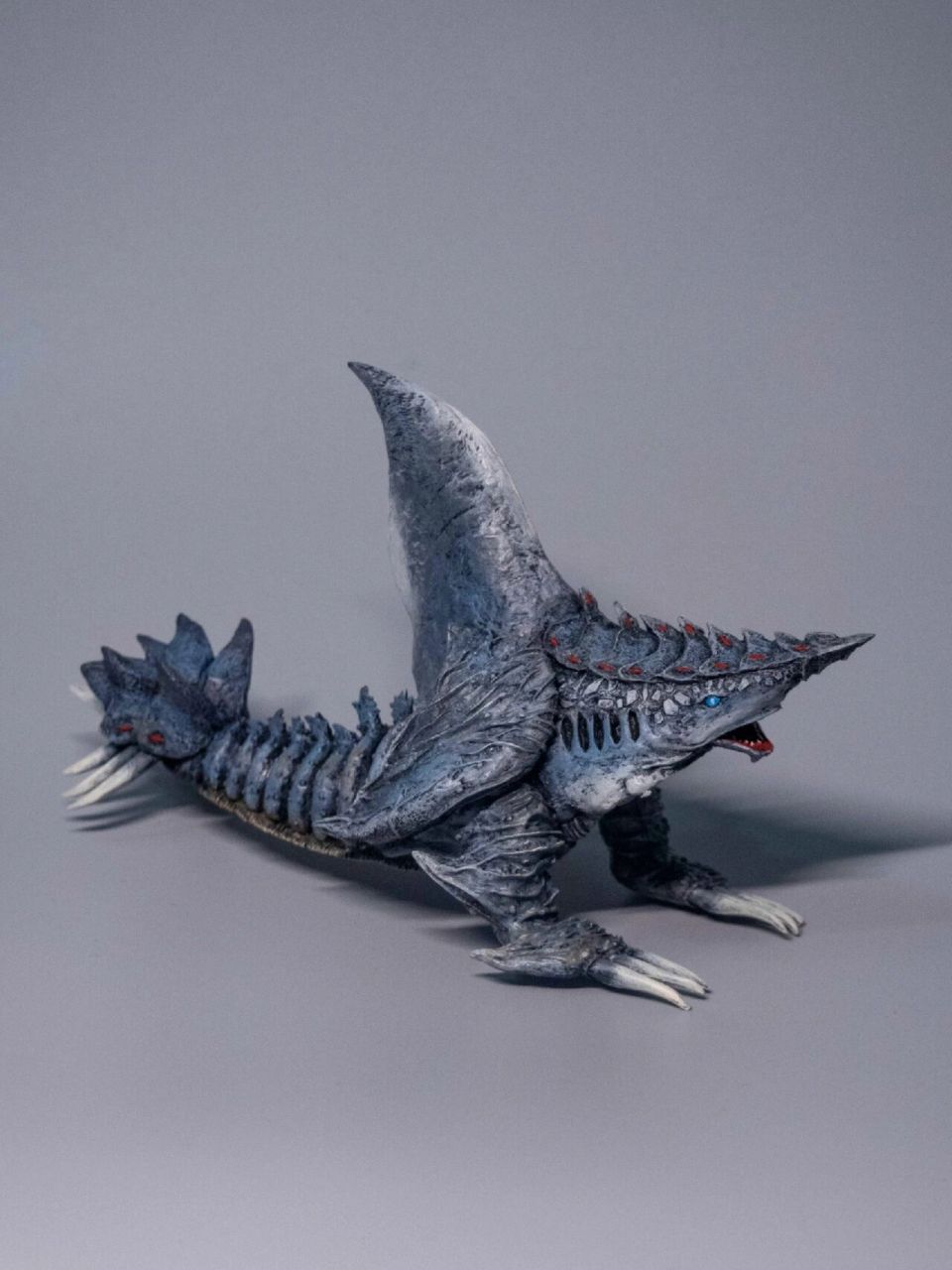 新款shf怪兽-迪迦奥特曼劲敌盖欧扎克 今天分享制作的模型是登场于