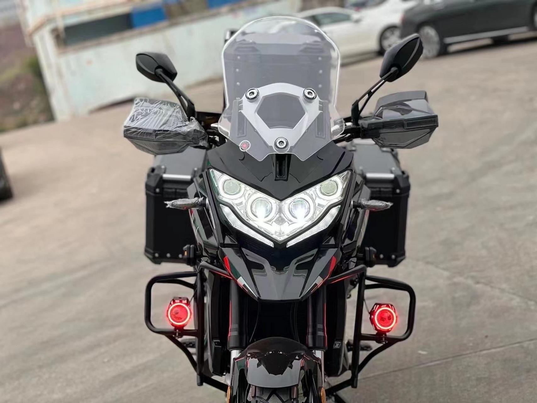 2022年的摩枭400拉力车有牌有证手续齐全可以提档过户,安全行驶了才