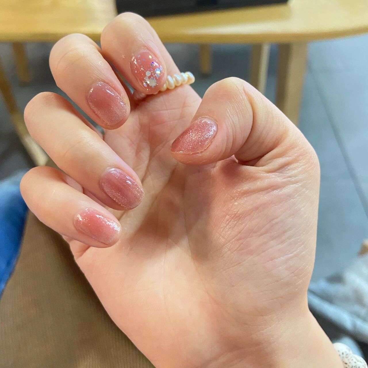 小红书最火海底捞的猫眼美甲!太ins风～真的好好看!