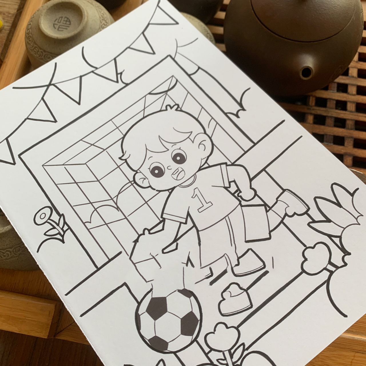 踢足球儿童画 儿童画  简笔画  每日一画  我爱画画  幼儿园画   马克