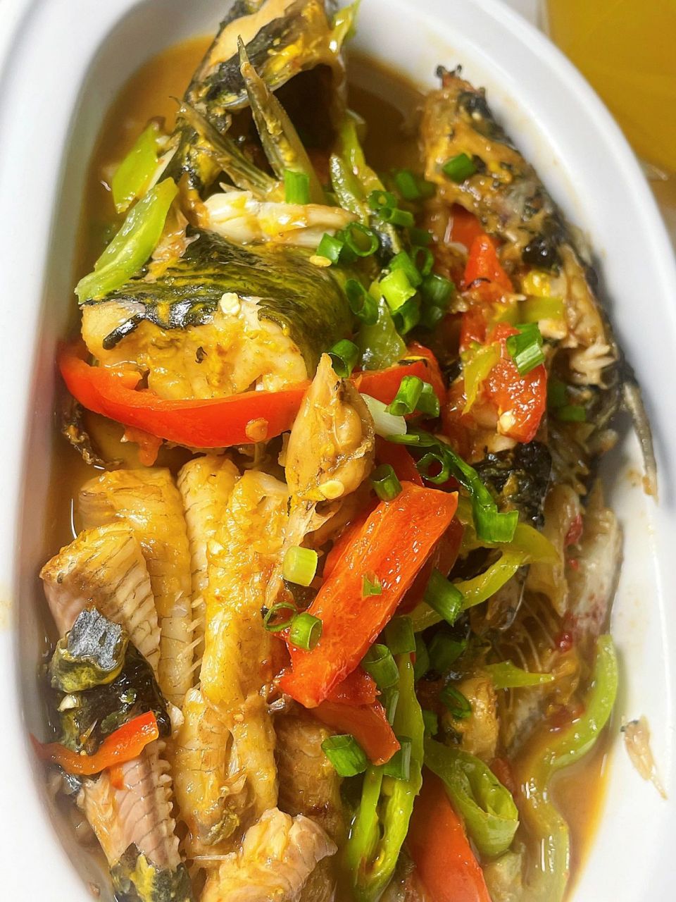 鱼的营养价值高/好吃不胖/红烧汪刺鱼 个人比较喜欢吃鱼,所以之前不会