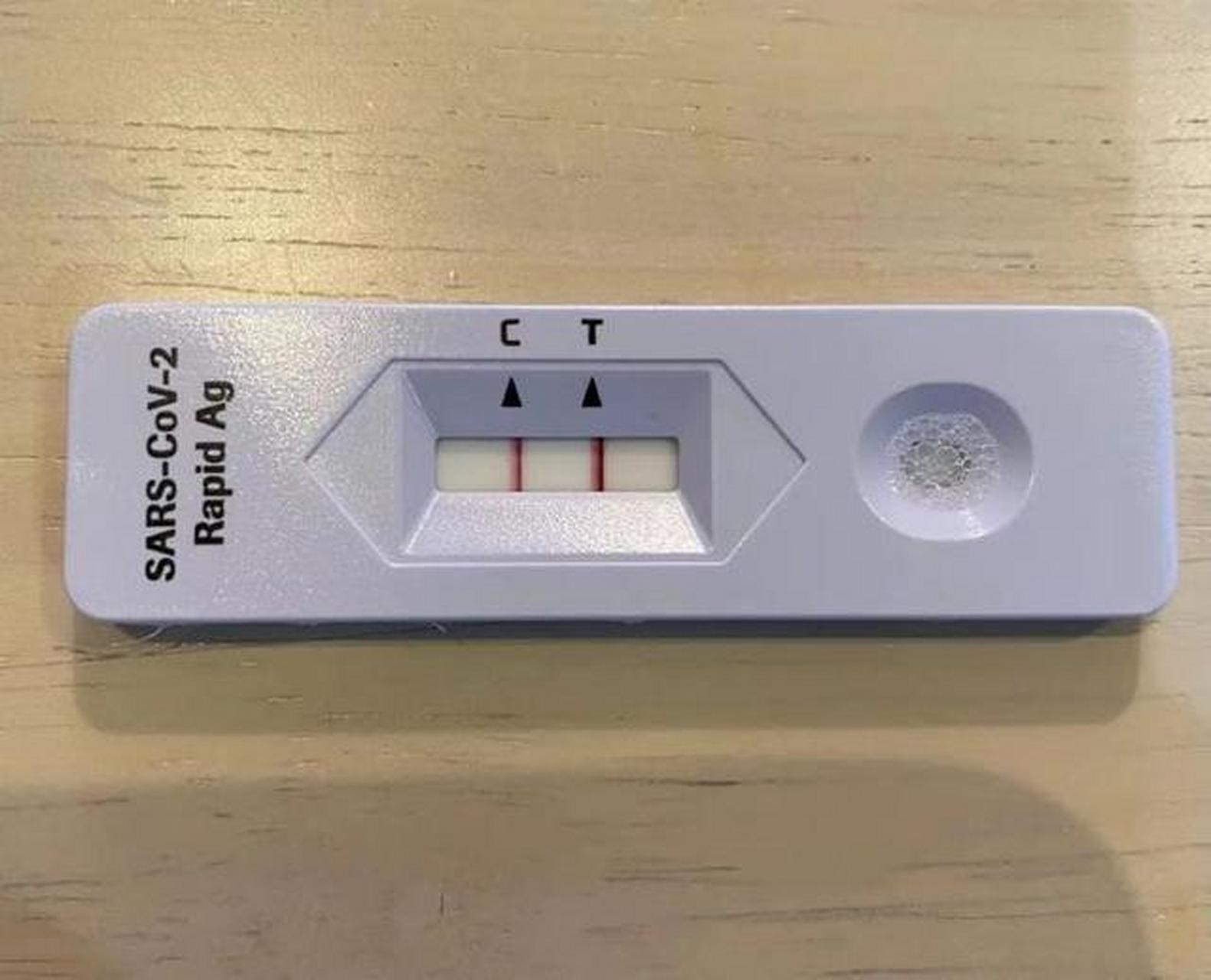 5度,想着是不是感冒,就吃了点感冒药