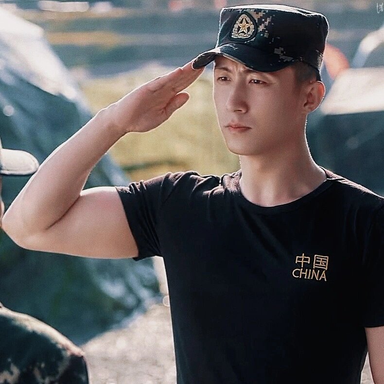 爱上特种兵|梁牧泽军礼合集∠(`ω07)