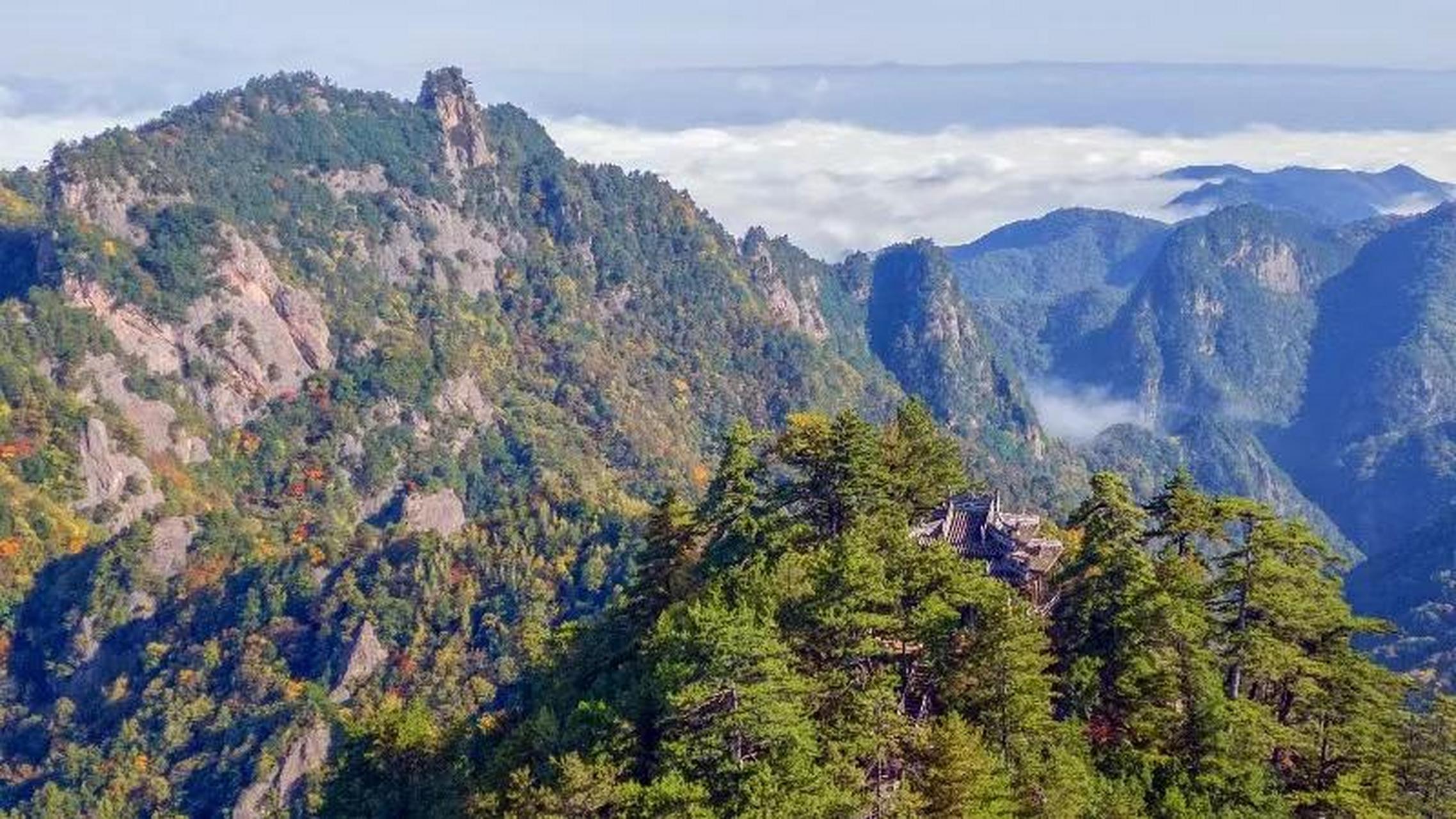天水石门山秋韵(摄影陈治平)甘肃 幸福天水 天水人看过来 秋天色彩