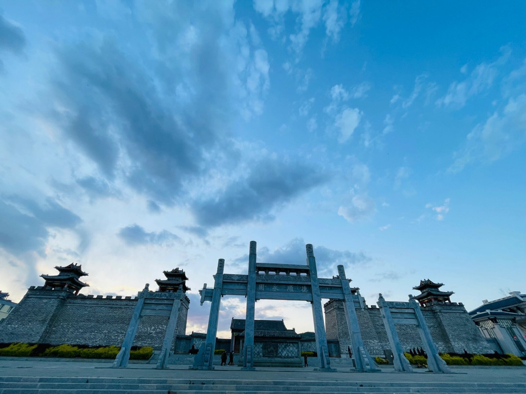 宁夏固原市隆德县高铁图片