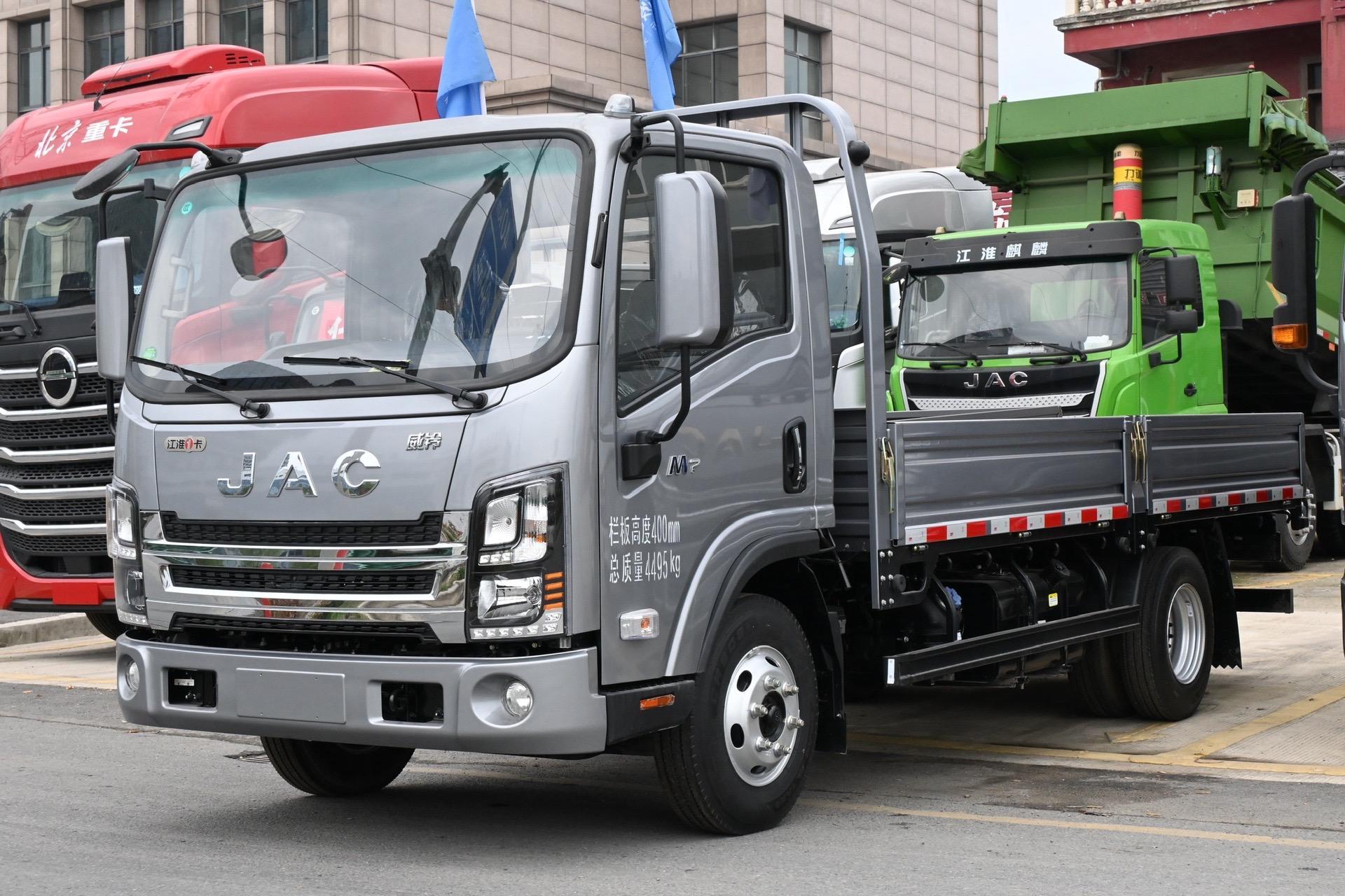 江淮1卡威铃m7 160马力五开门4米2平板现车 优惠多多!